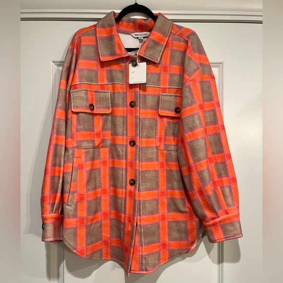 NWT - Davi & Dani Shacket Size: Small - Picture 2 of 4